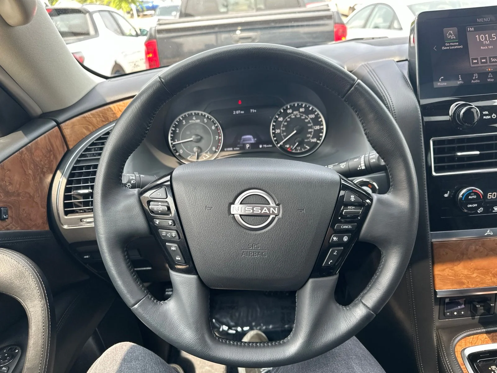 Used 2023 Blue Nissan SL image 52
