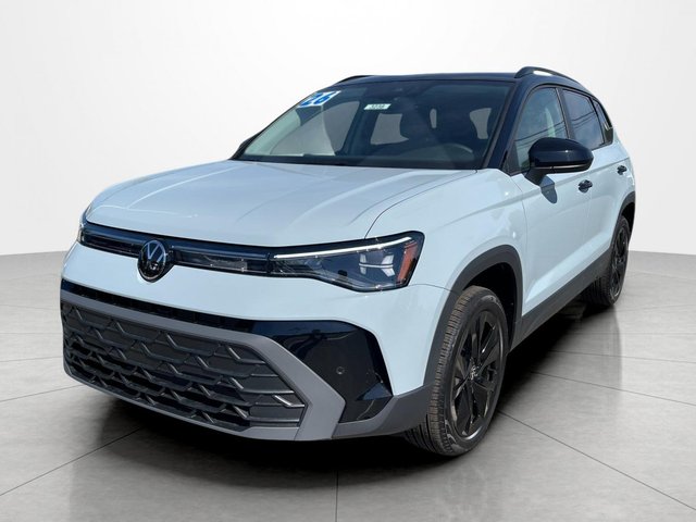 2026 Volkswagen Taos SE Black