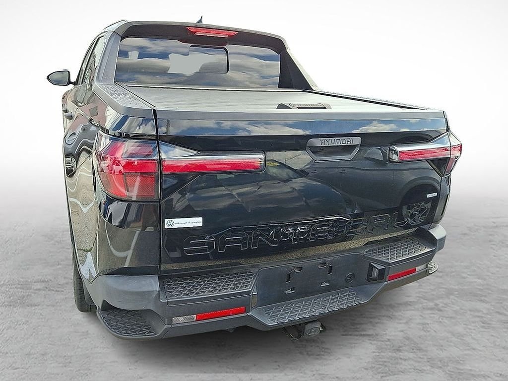 Used 2022 Black Hyundai SEL image 5