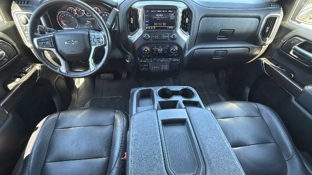 Used 2019 NORTHSKY BLUE METALLIC Chevrolet RST image 26