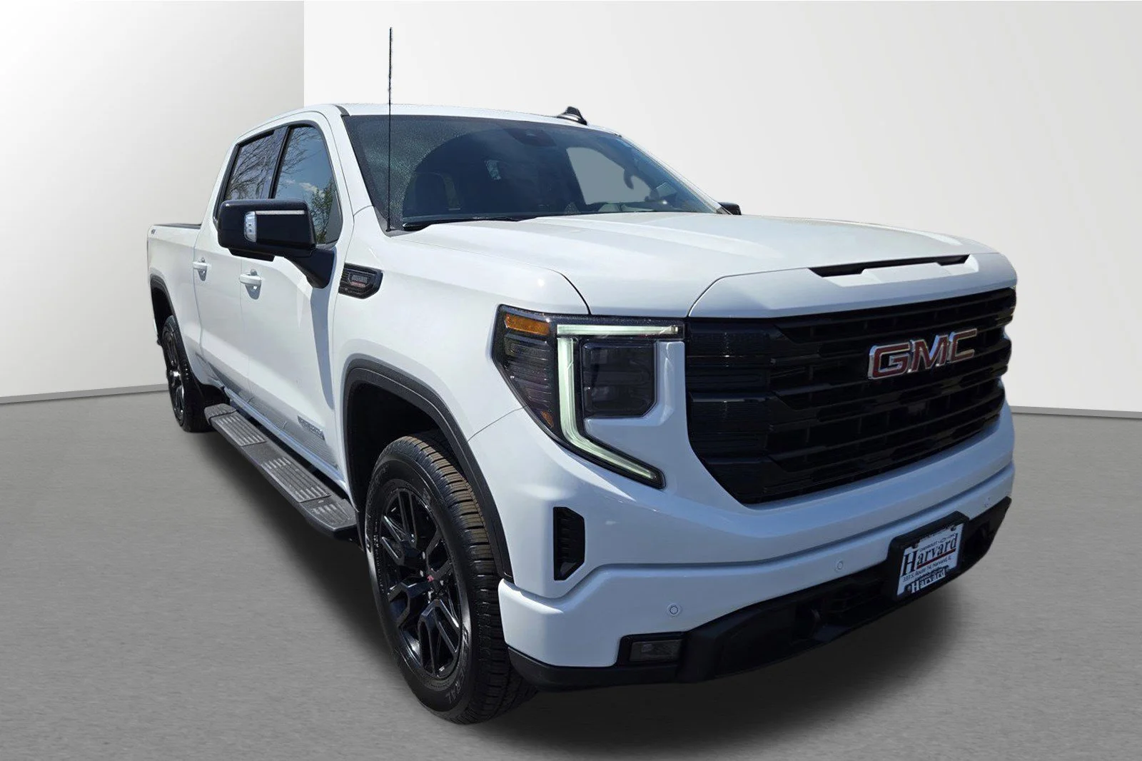 2026 GMC Sierra 4WD Crew Cab Standard Box Elevation's photo
