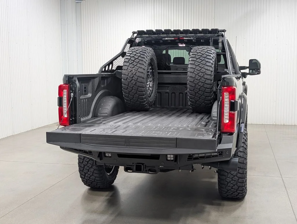 New 2026 Agate Black Metallic Ford F-250® Lariat® image 29