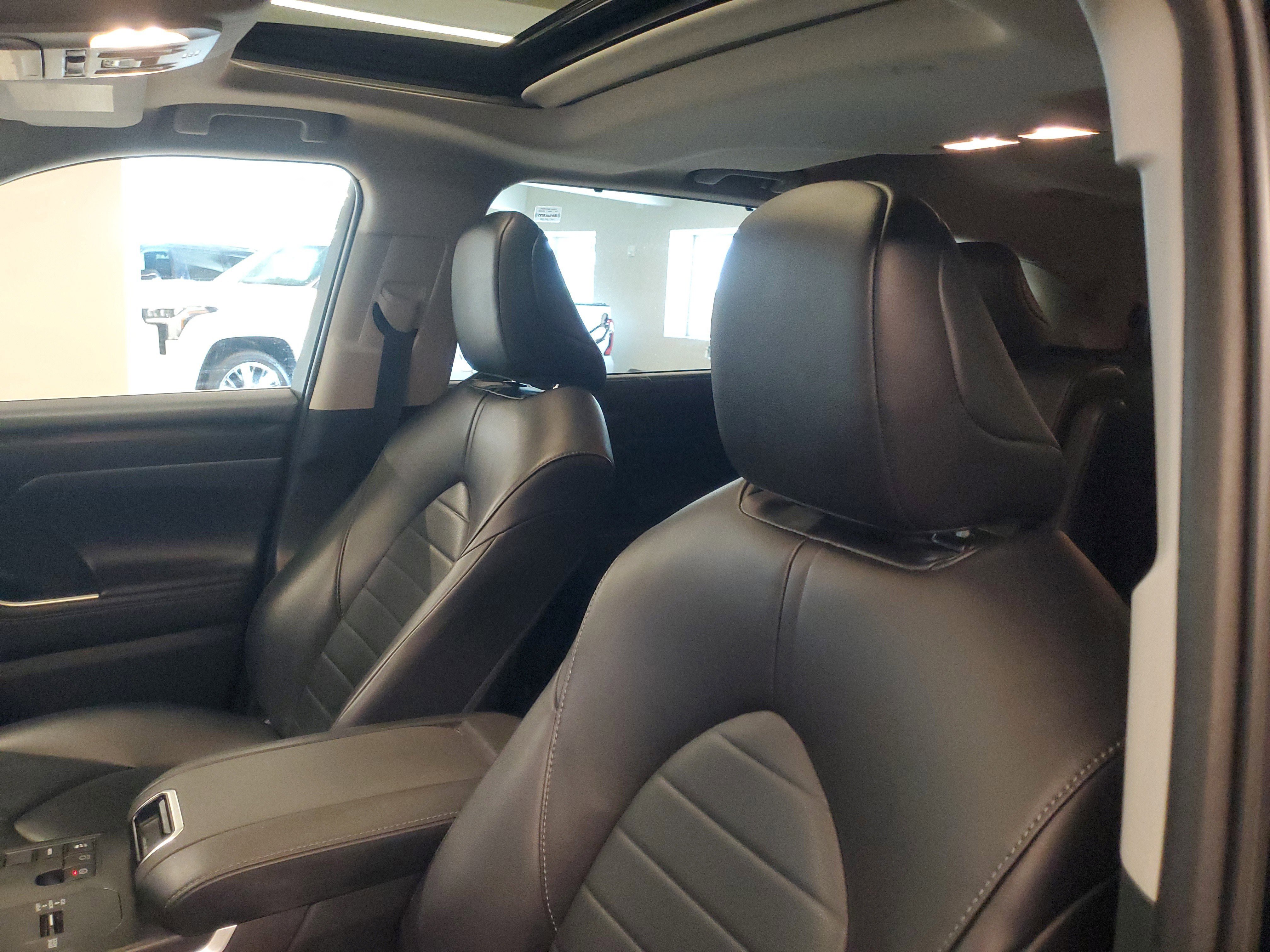 Used 2023 Blueprint Toyota XLE image 18