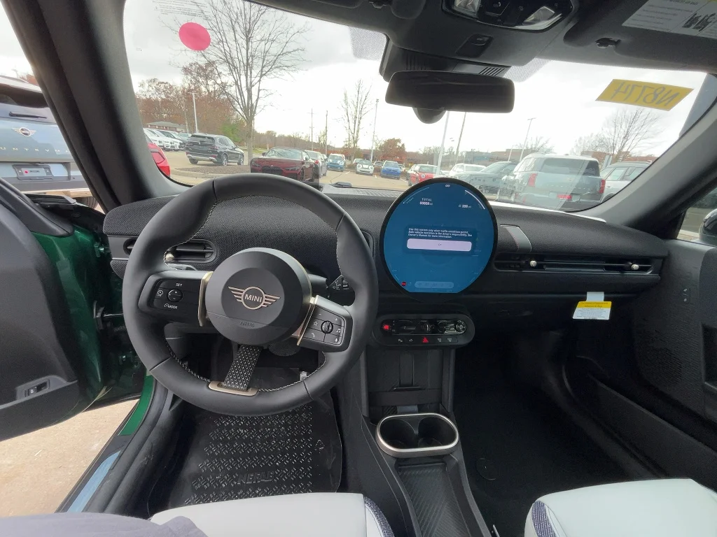 2026 MINI Convertible Base - Photo 6