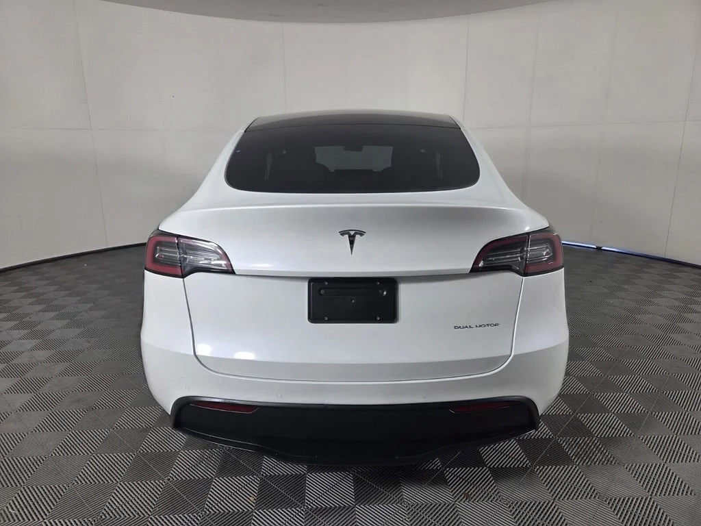 Used 2020 White Tesla Long Range image 7