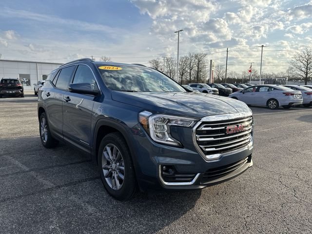 Used 2024 Blue GMC SLT image 11