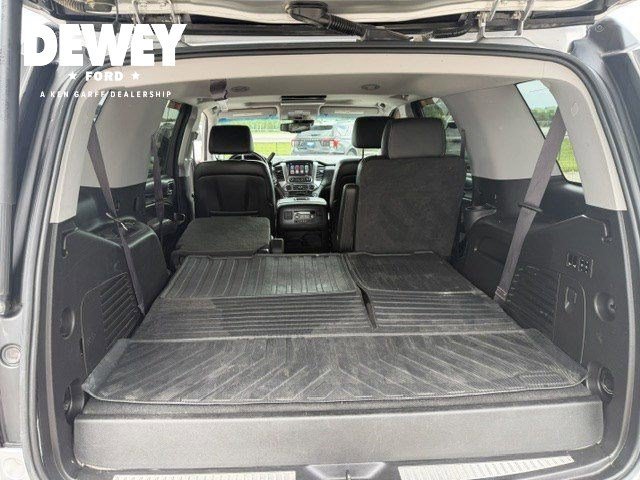 Used 2016 Silver Ice Metallic Chevrolet LTZ image 33