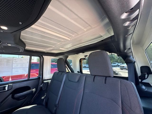 Certified Used 2024 Granite Crystal Clearcoat Metallic Jeep Rubicon image 28