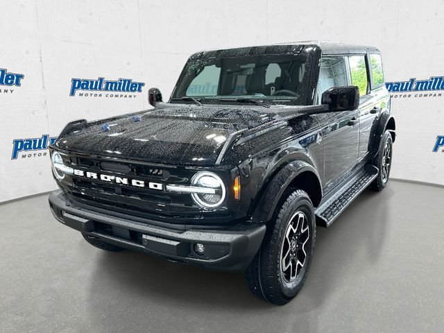 2026 Ford Bronco Outer Banks 4x4's photo