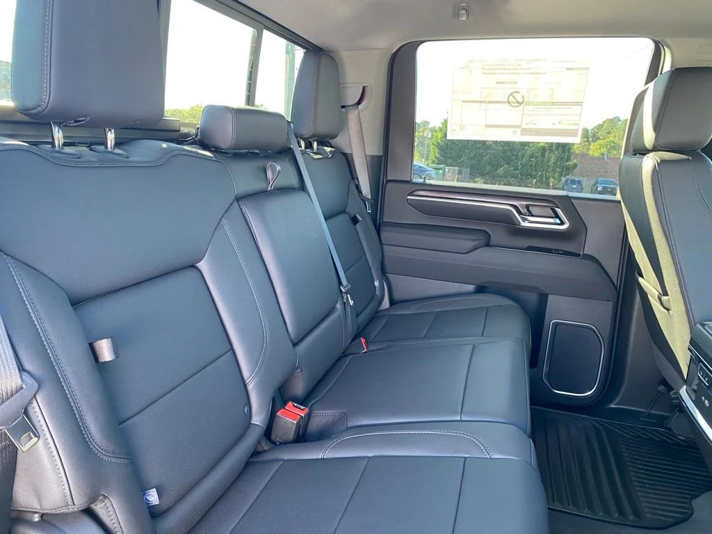 2026 Chevrolet Silverado 2500 HD LTZ - Photo 19