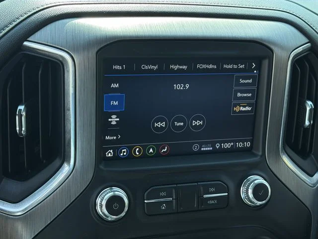 Used 2020 White GMC Denali image 24