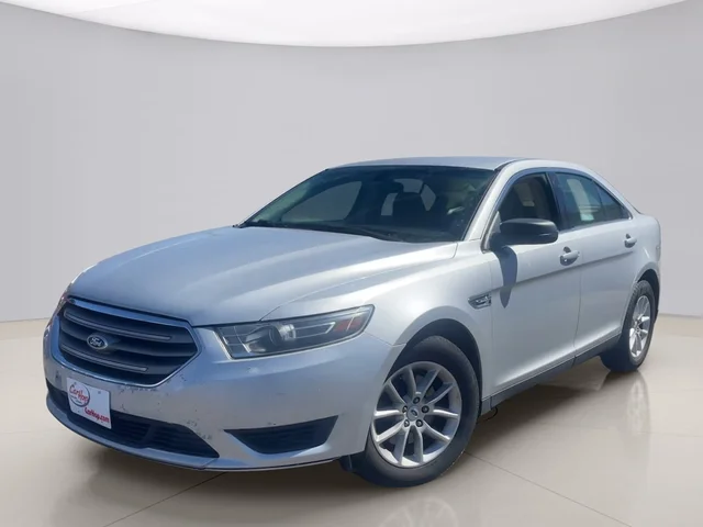 Pre-Owned 2015 Ford Taurus SE