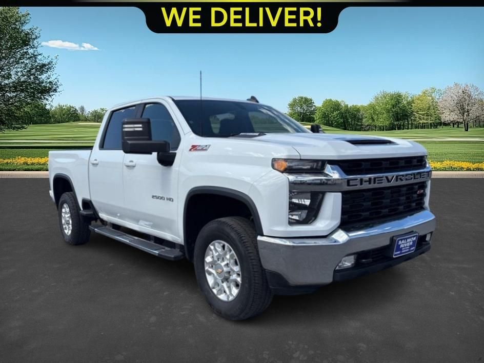 2023 Chevrolet Silverado 2500HD LT photo 3