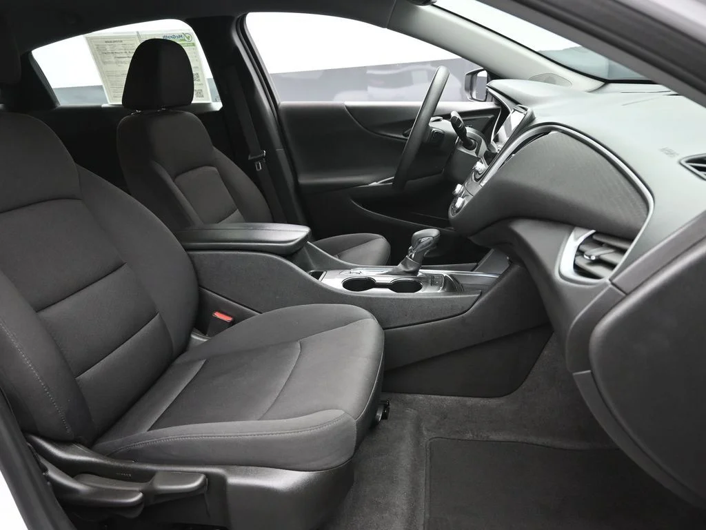 2024 Chevrolet Malibu 1LT - Photo 7
