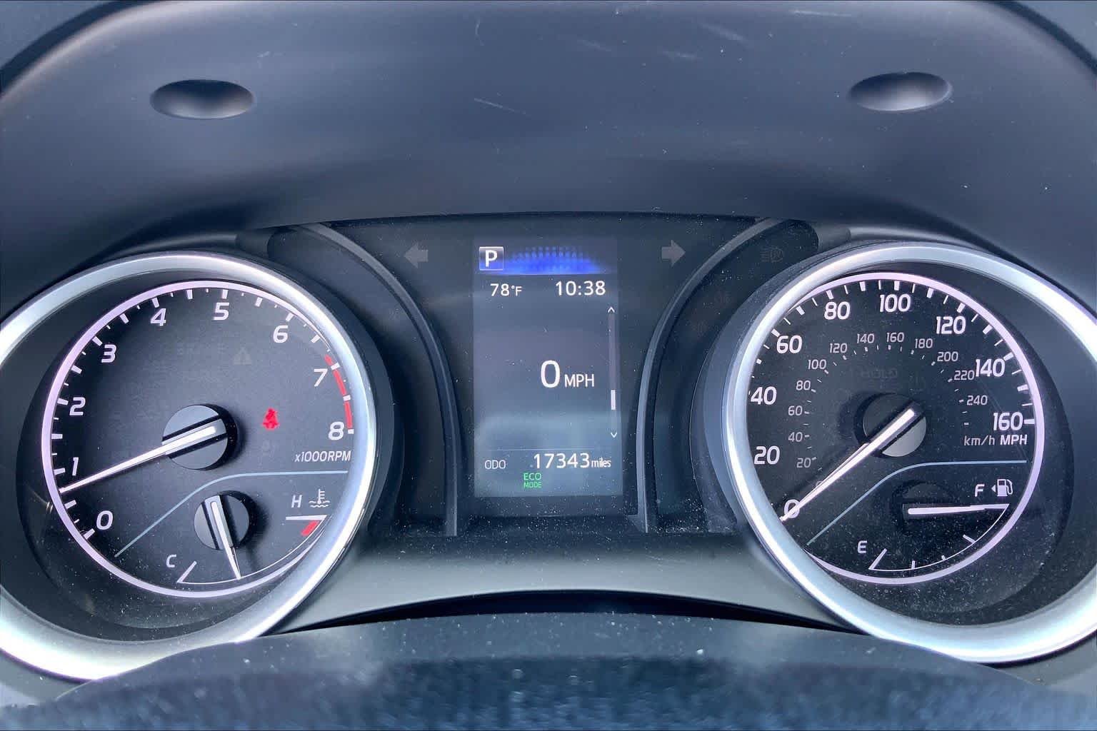 Used 2024 Predawn Gray Mica Toyota LE image 25