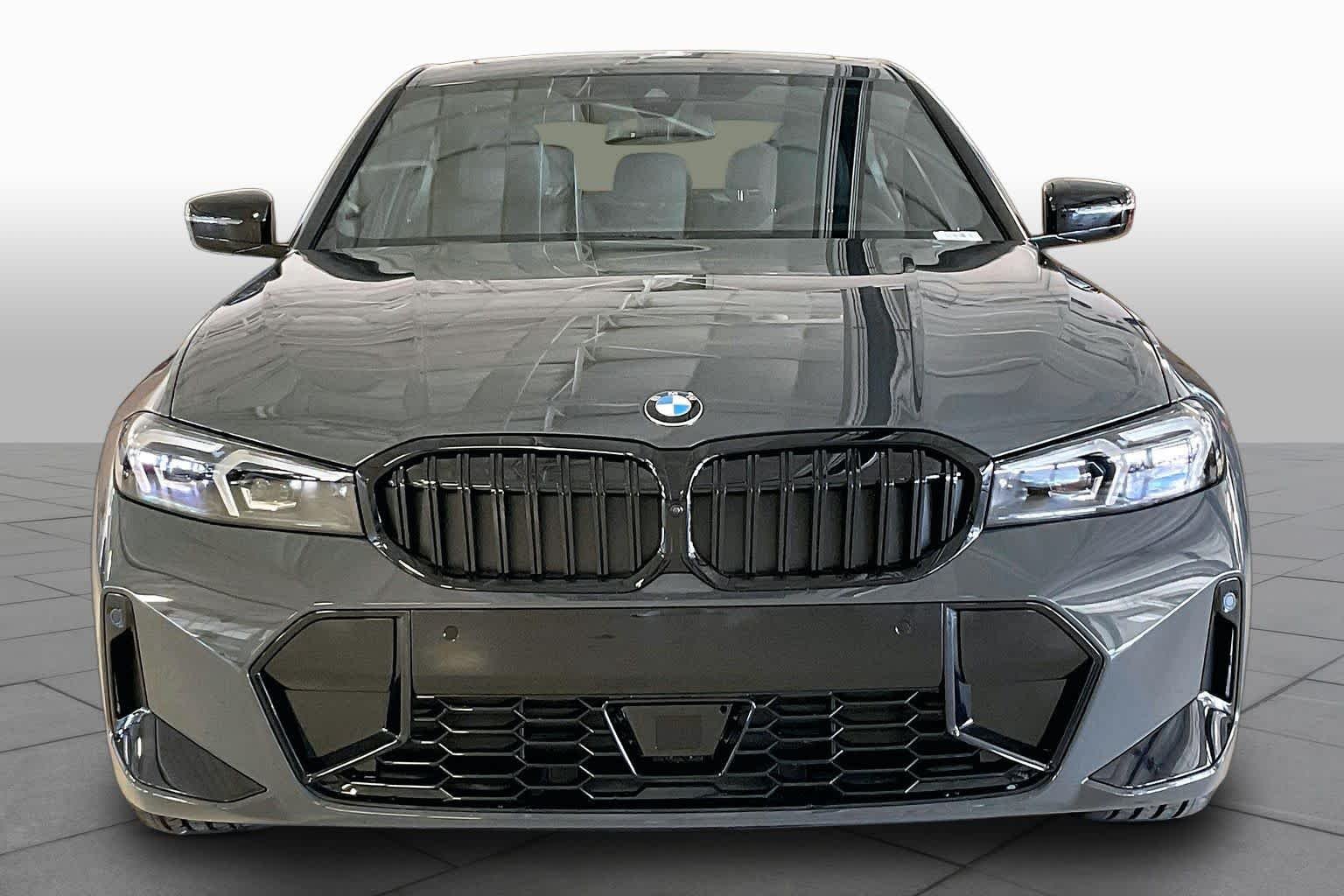 New 2026 Dravit Grey Metallic BMW 330i image 3