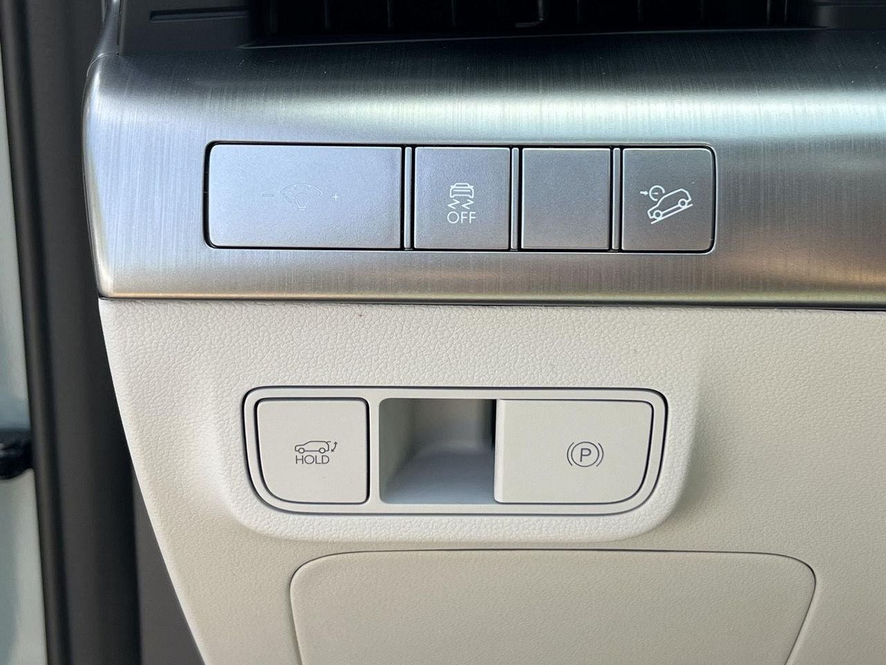 New 2027 Mirage Green Hyundai Limited AWD image 30