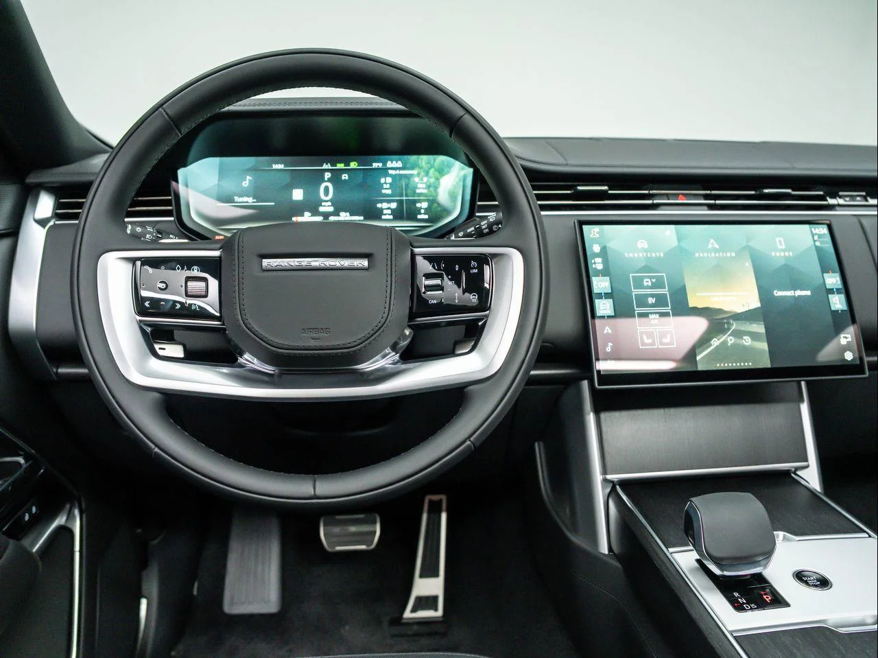New 2026 Eiger Grey Land Rover P550e SE image 19