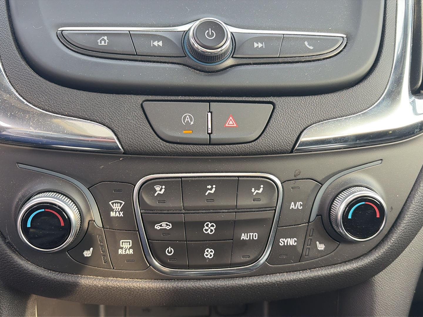 Used 2024 Lakeshore Blue Metallic Chevrolet LT image 19