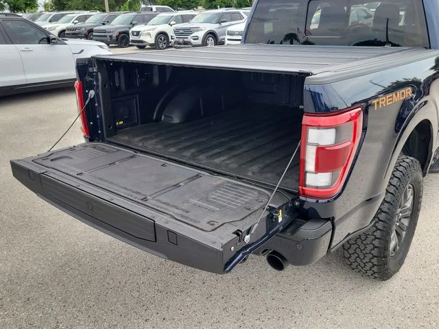 Used 2023 Blue Ford Tremor image 10
