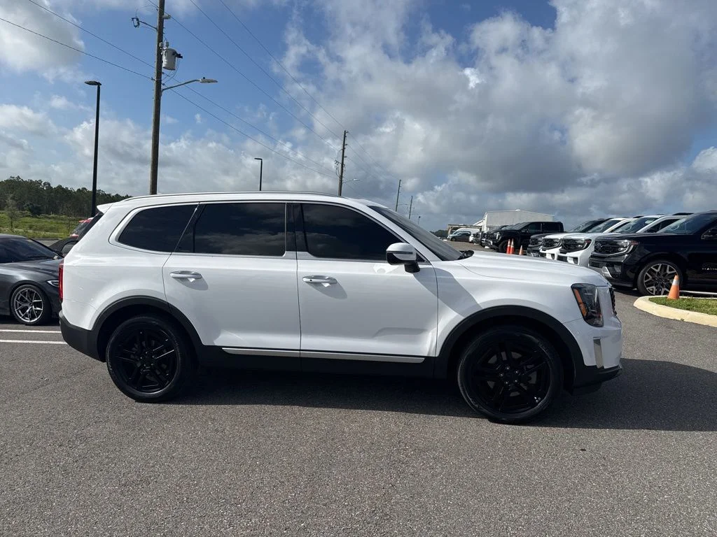 2022 Kia Telluride S FWD's photo