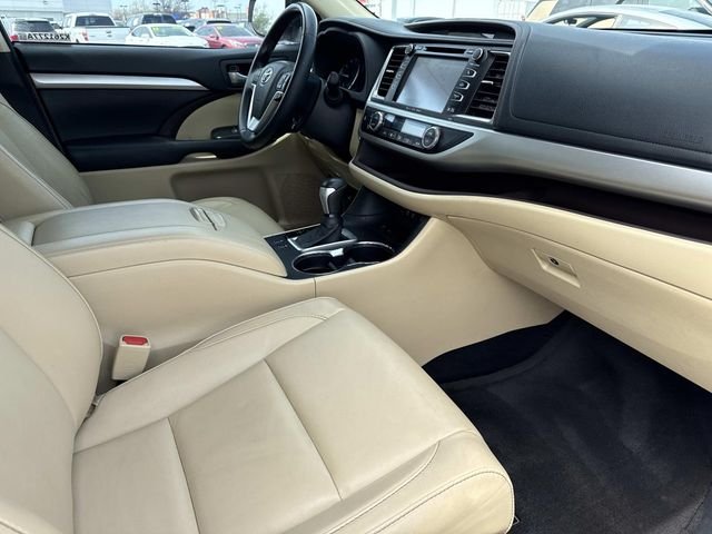 2018 Toyota Highlander XLE - Photo 18