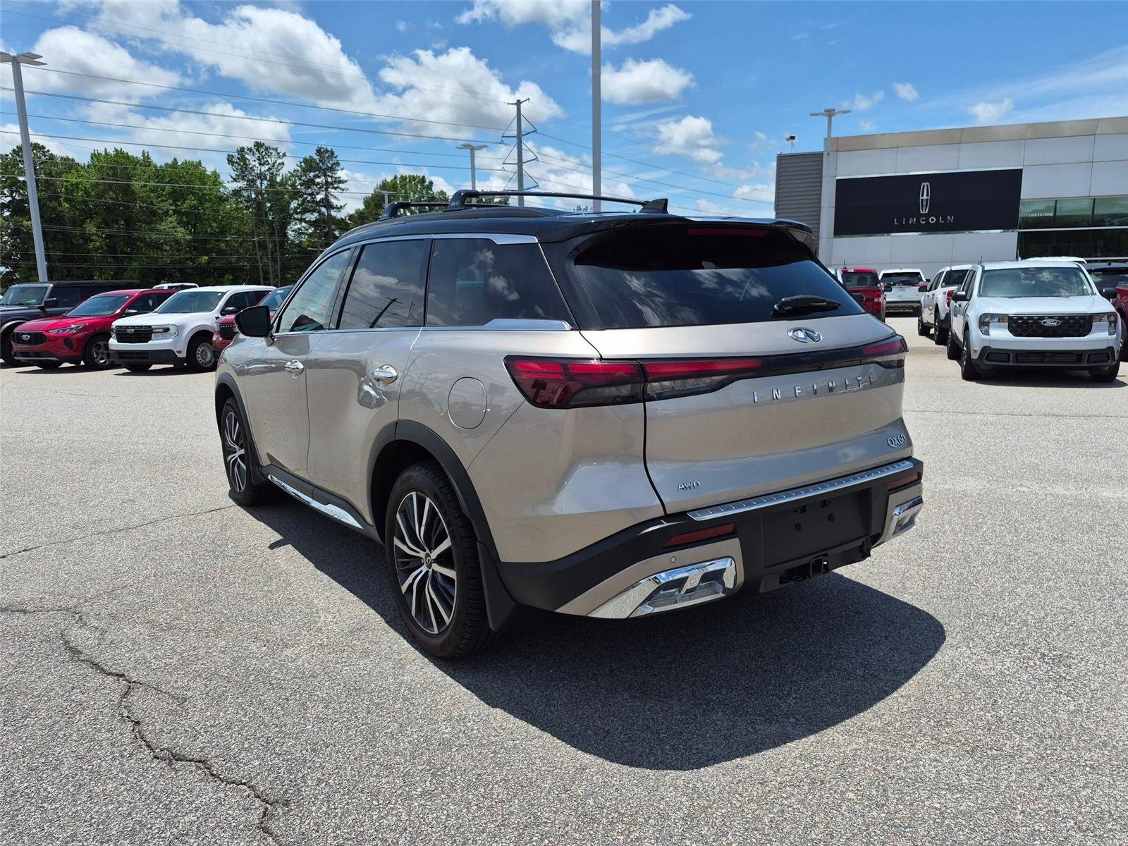Used 2022 SILVER INFINITI  image 7