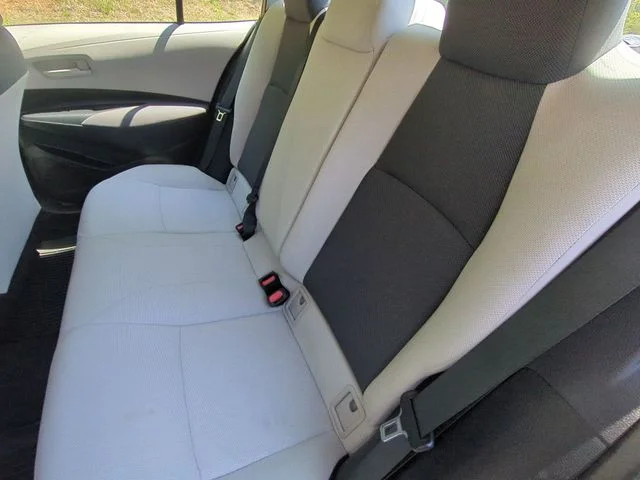 Used 2022 Silver Toyota L image 28