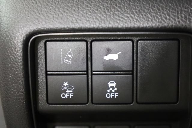 Used 2017 Beige Honda EX-L image 10