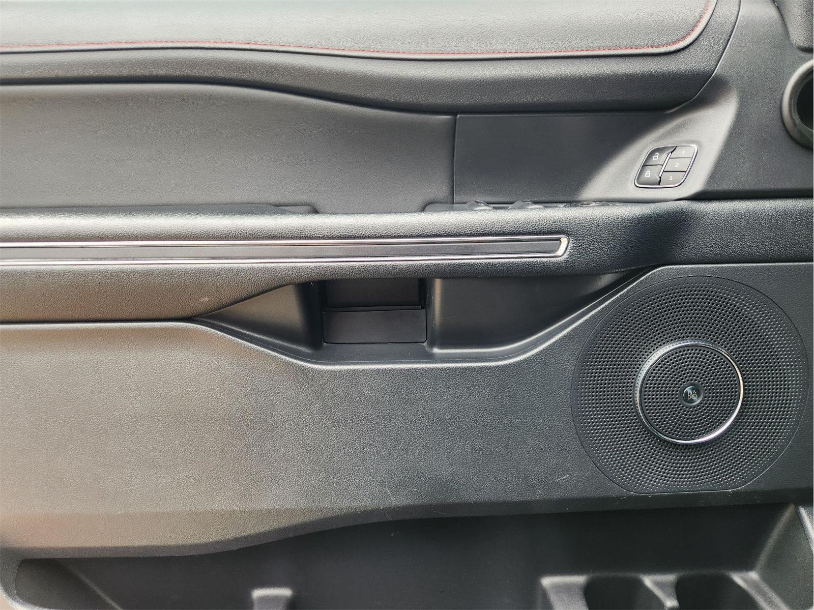 2022 Ford Expedition Max photo 24 of 35