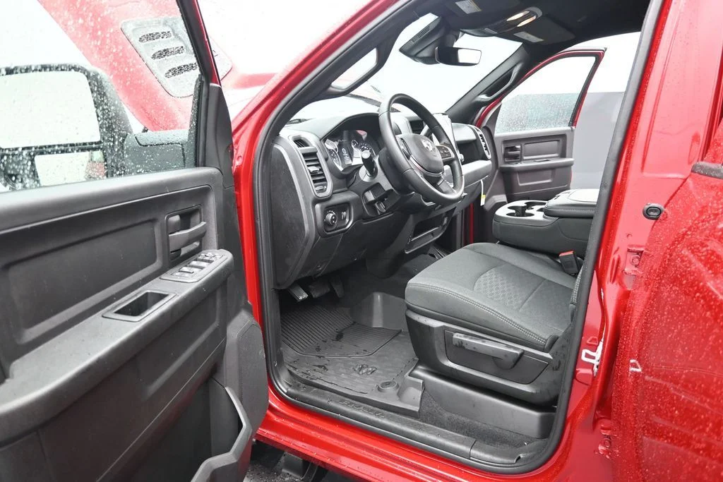 New 2026 Molten Red Pearl-Coat Exterior Paint RAM  image 16