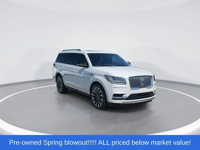 Used 2020 White Lincoln Reserve image 2