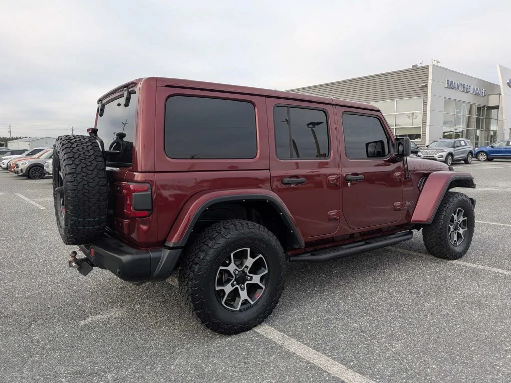 Certified Used 2021 Snazzberry Pearlcoat Jeep Unlimited Rubicon image 3