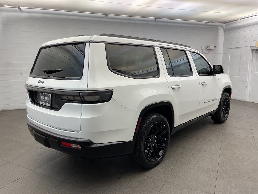 New 2026 Bright White Clear-Coat Exterior Paint Jeep Limited Reserve image 4