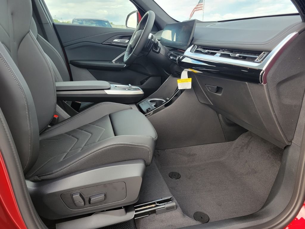 2026 BMW X1 28i - Photo 12