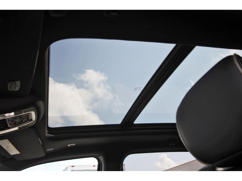 Used 2022 Black Ram Limited image 24