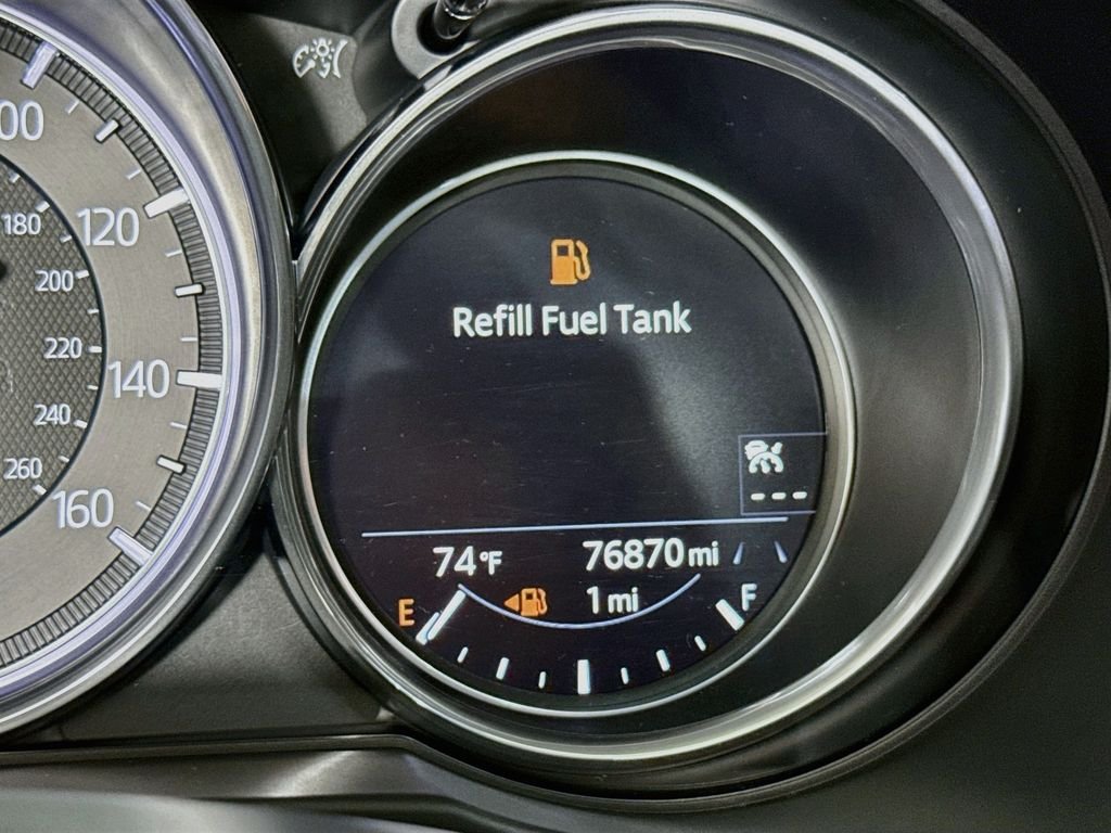 Used 2018 Snowflake White Pearl Mica Mazda Touring image 17