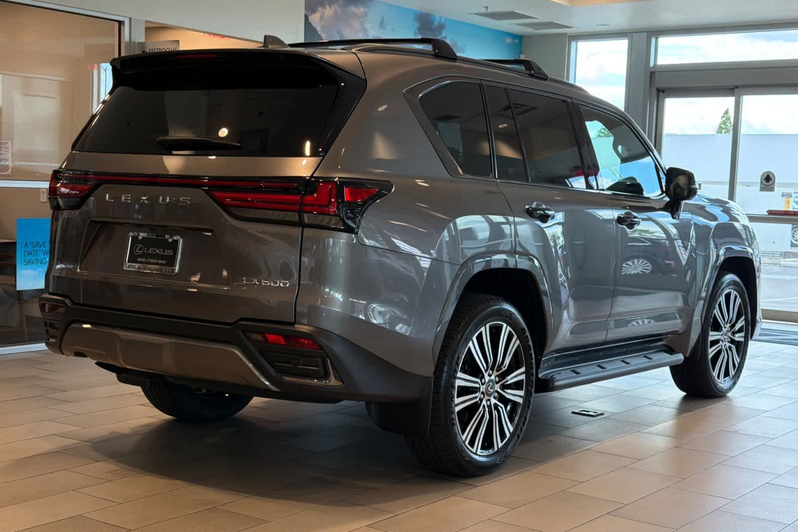 2026 Lexus LX 600 Luxury - Photo 2