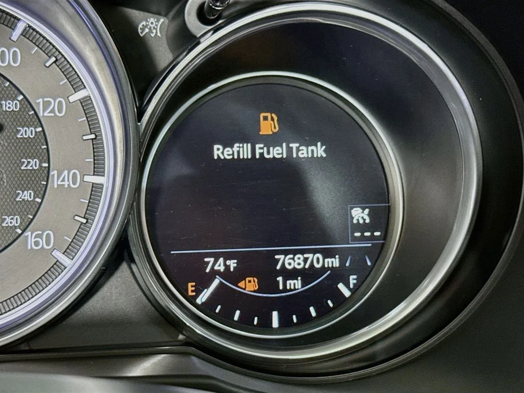 Used 2018 Snowflake White Pearl Mica Mazda Touring image 17
