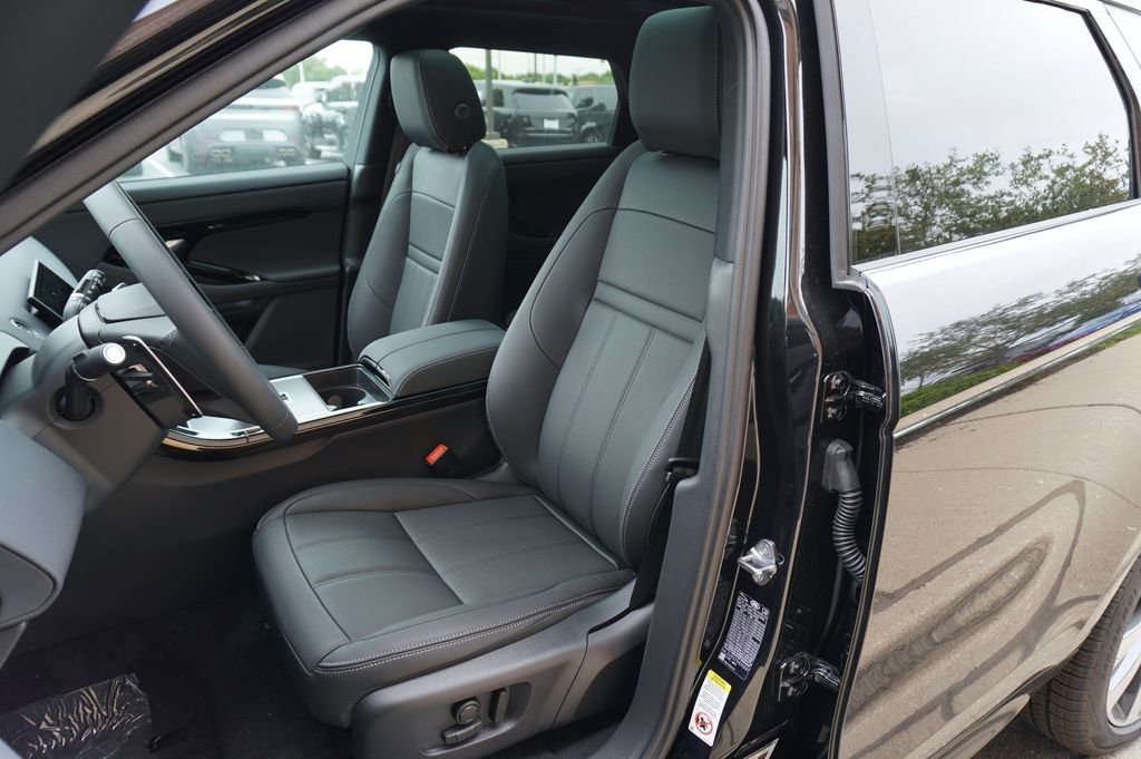 New 2026 Santorini Black Land Rover Hoxton Edition image 13