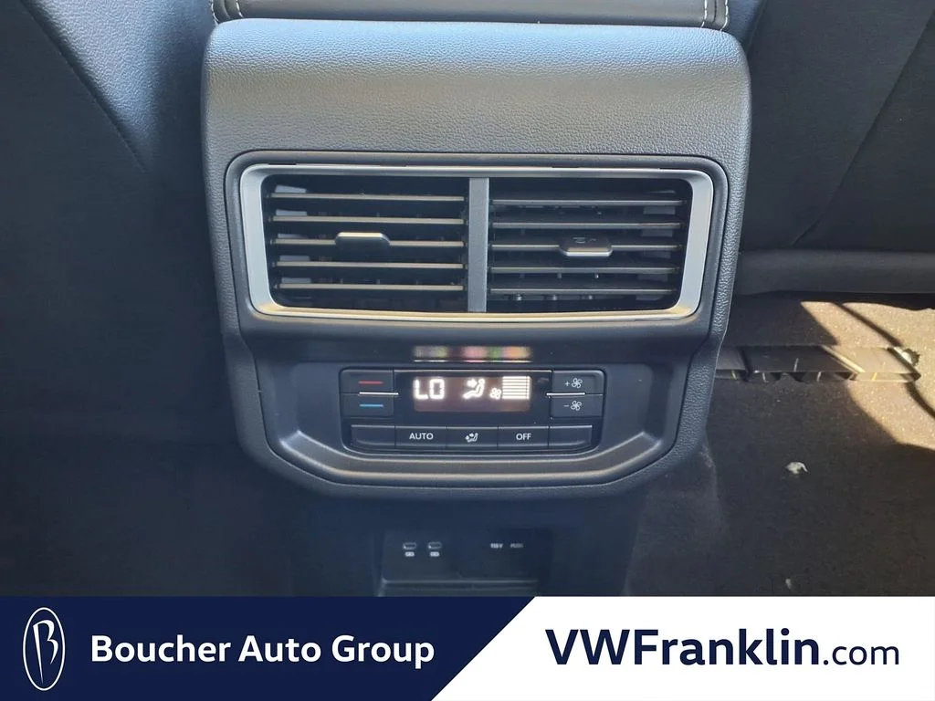 New 2026 Pure Gray Volkswagen 2.0T SE w/Technology image 20