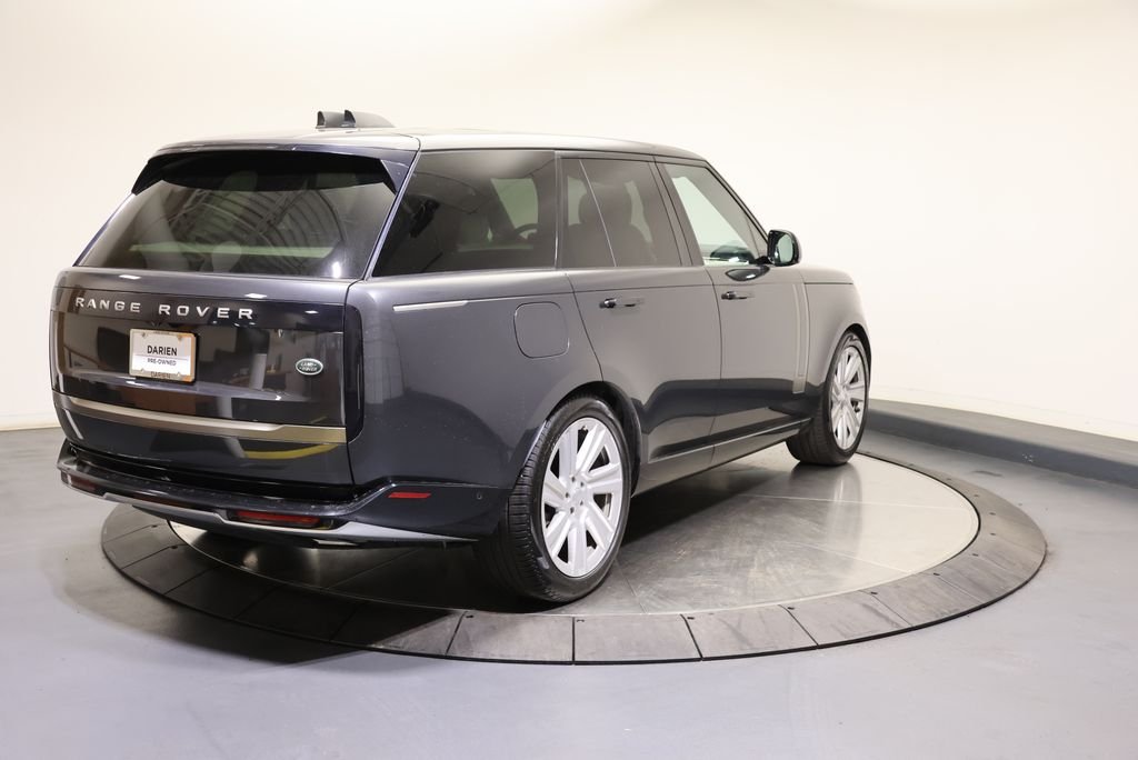 Certified Used 2023 Carpathian Gray Premium Metallic Land Rover SE image 5