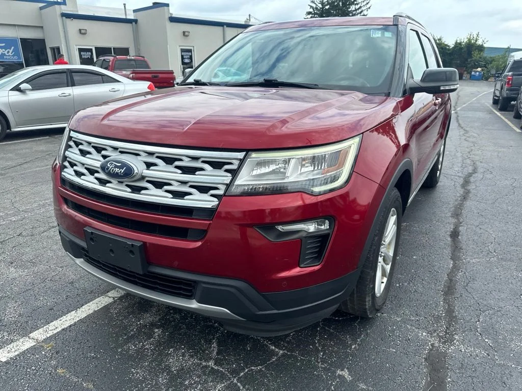 Used 2018 Red Ford XLT image 50