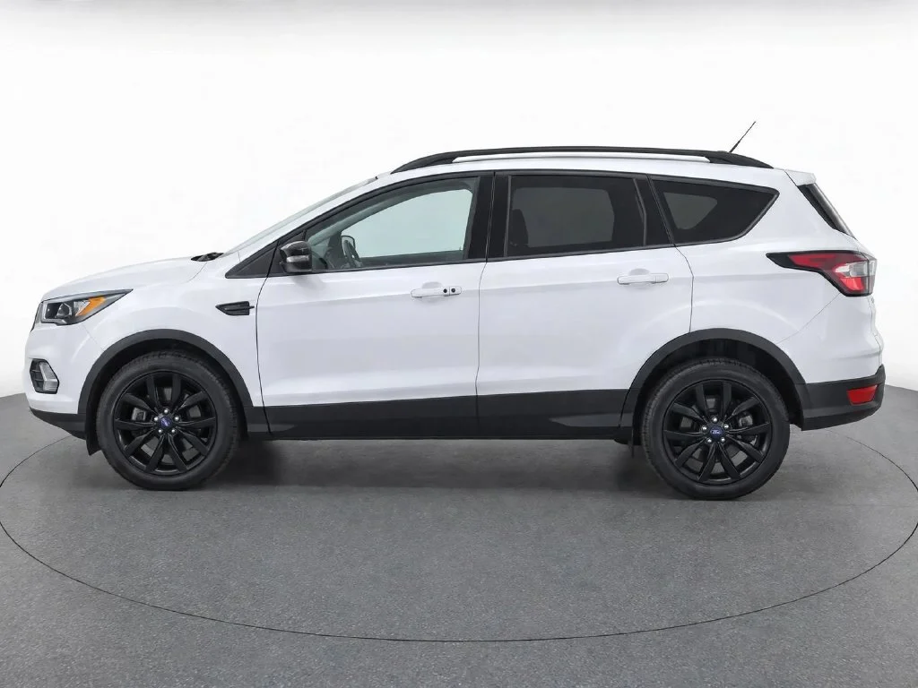 Used 2017 White Ford Titanium image 7