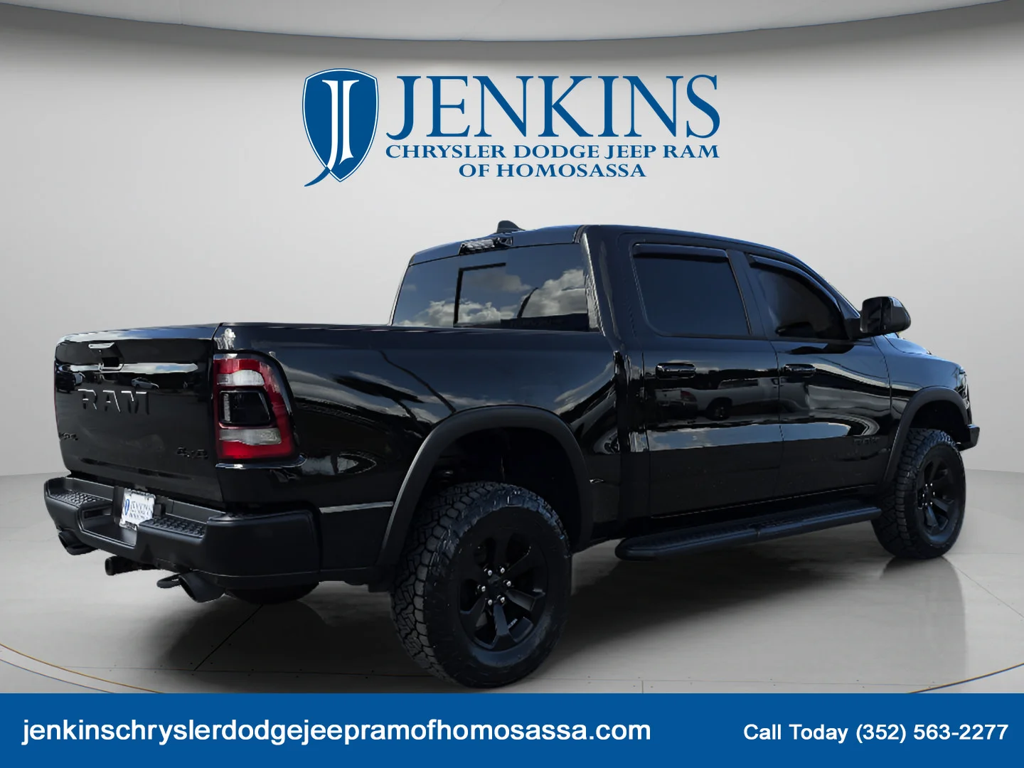 Used 2021 Diamond Black Crystal Pearlcoat Ram Rebel image 4