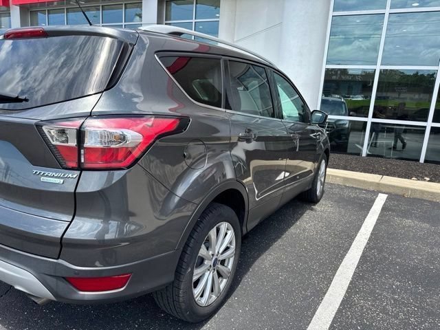 Used 2017 Magnetic Ford Titanium image 14