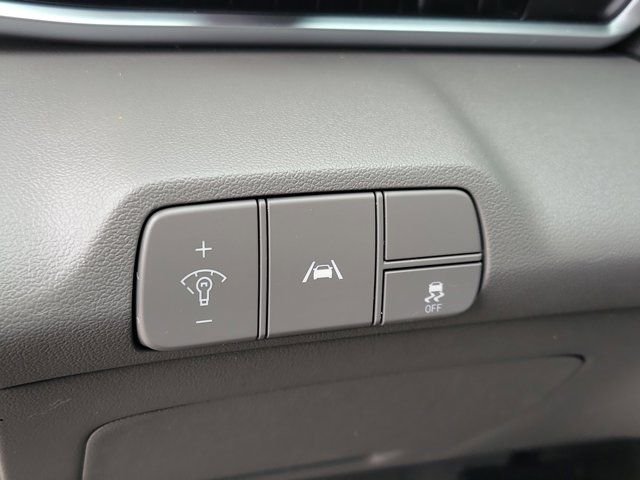 Certified Used 2023 Black Hyundai SEL image 17