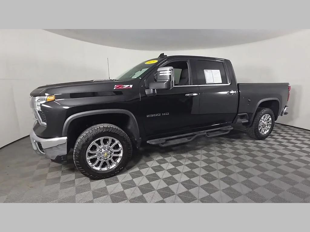 Used 2025 Black Chevrolet LTZ image 53