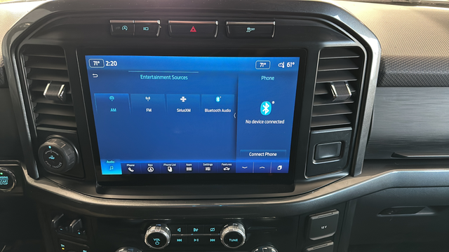 Used 2023 Oxford White Ford XLT image 14