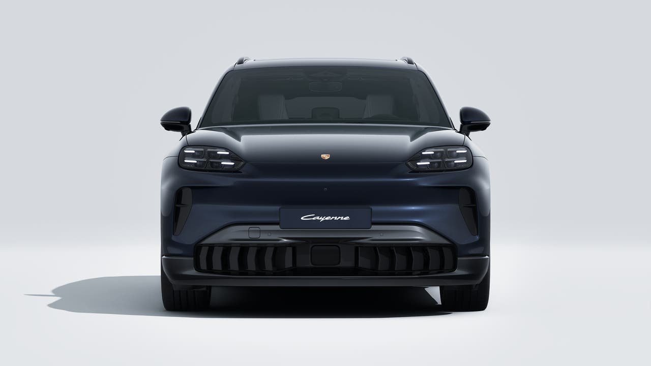 New 2026 Algarve Blue Metallic Porsche  image 8